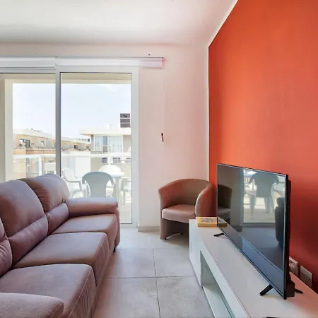 Mercury In Centre By Haven And Keys Malta *