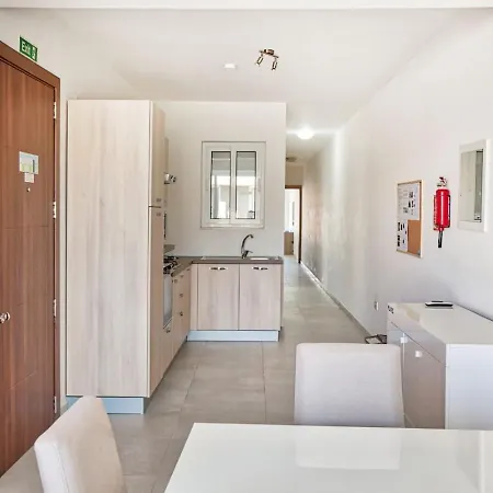 Mercury In Centre By Haven And Keys Malta *