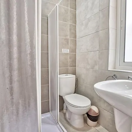 Mercury In Centre By Haven And Keys Malta *