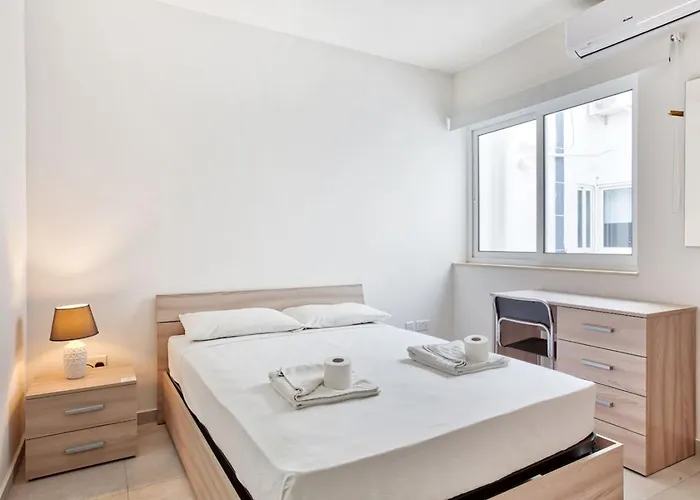 Apartman Mercury In Centre By Haven And Keys Malta Sliema