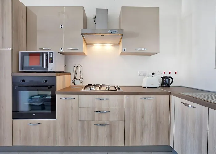 Mercury In Centre By Haven And Keys Malta Sliema